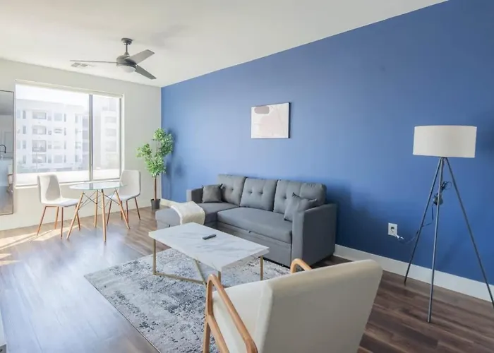 Relaxing 1bd - Pool, Gym, Parking, W-d - Sleeps 4 Apartamento *